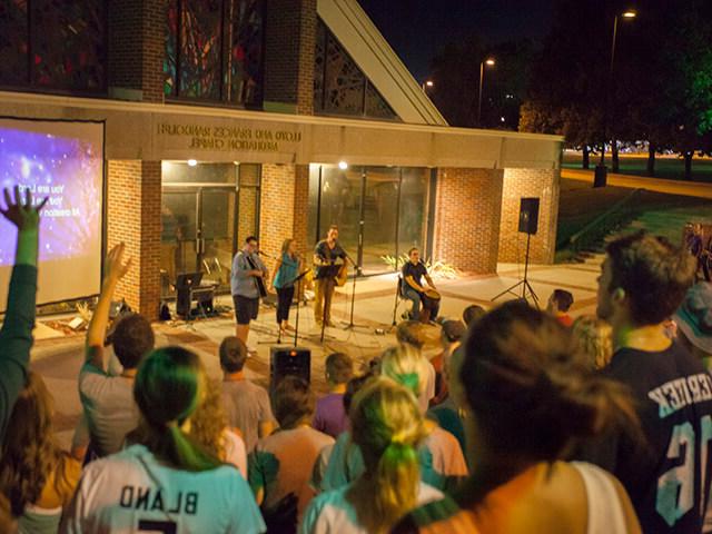 Student led outdoor worship event
